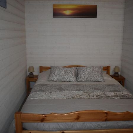 Bed and Breakfast Chez Augustin Лакано Экстерьер фото