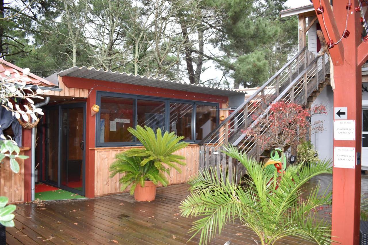Bed and Breakfast Chez Augustin Лакано Экстерьер фото